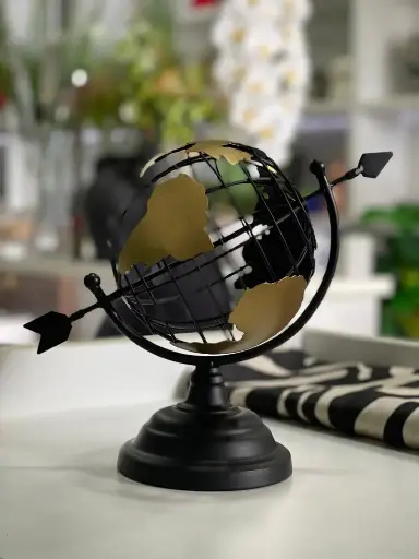 Ultimate globe decor